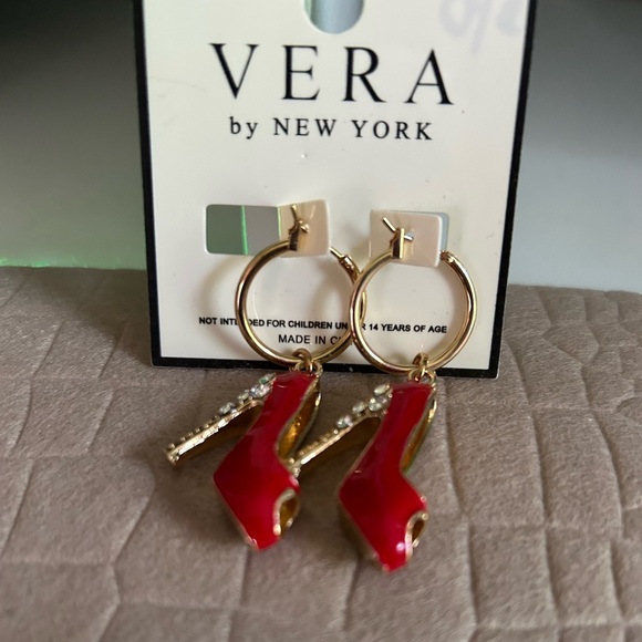 Jewelry - Stiletto Earrings, NWT.